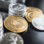 zlote-i-srebrne-monety-idealna-inwestycja-na-niepewne-czasy